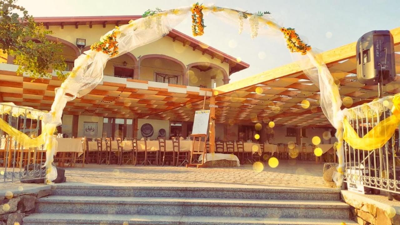Agriturismo Da Lino Agripizza Villa Samugheo Kültér fotó